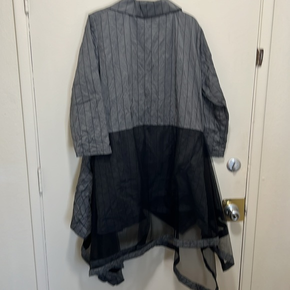 Pre-owned Heydari Jackets with tulle bottoms - Picture 3 of 3